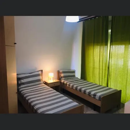 Piazza Europa Apartment *